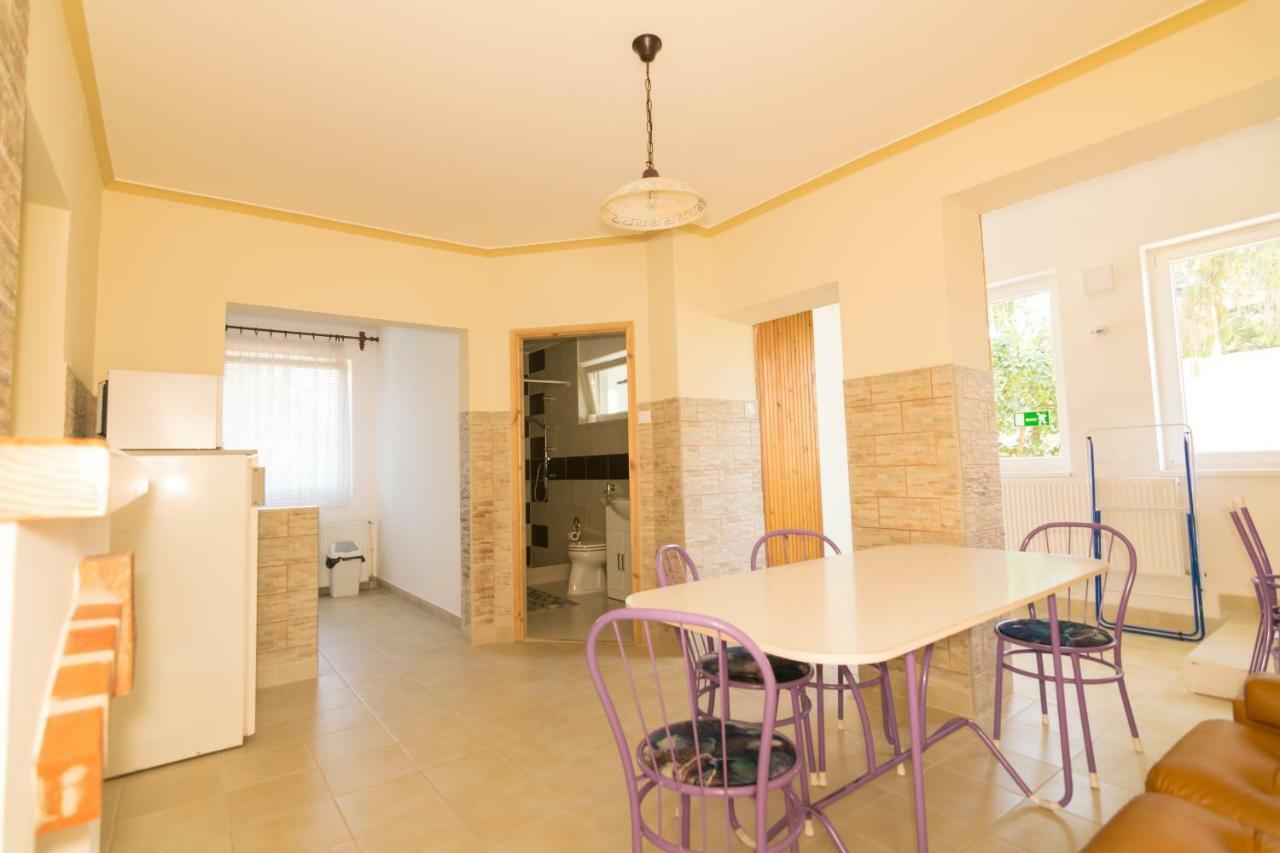 Villa Viktoria Nyíregyháza Extérieur photo